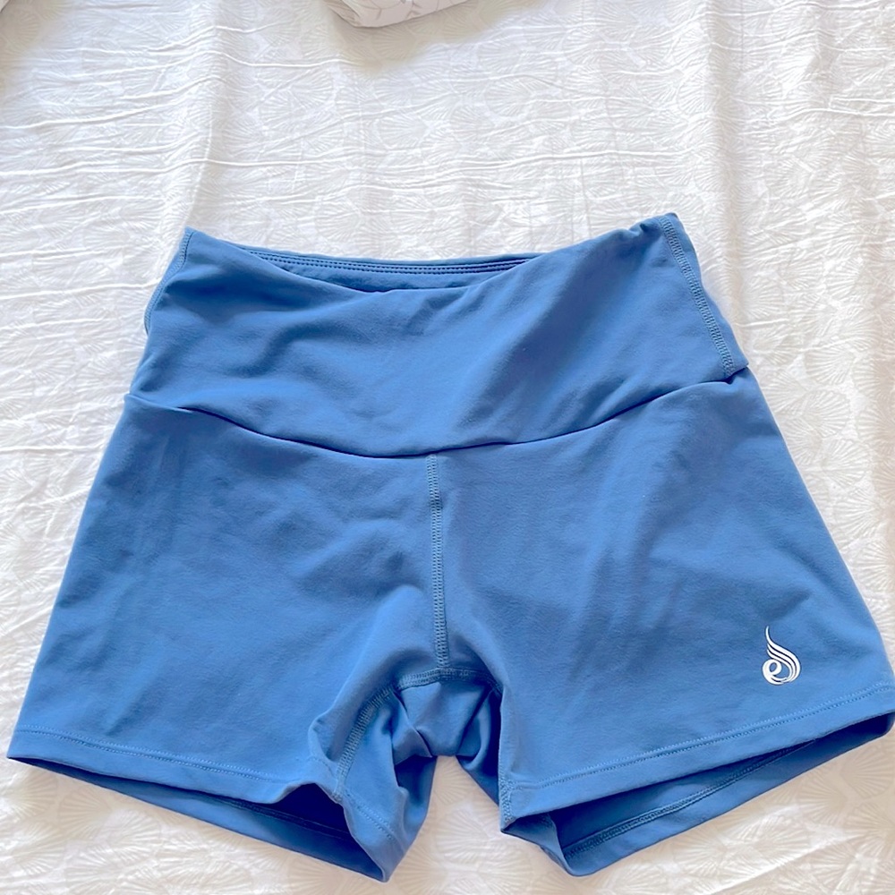 Brand new Ryder booty scrunch shorts for the gym!